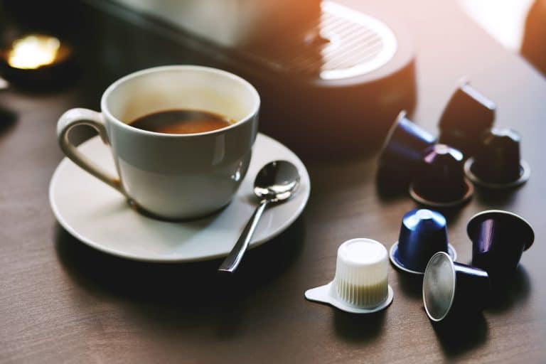 Kawa w kapsułkach – jak smakuje? Jak wybrać najlepsze kapsułki do kawy?