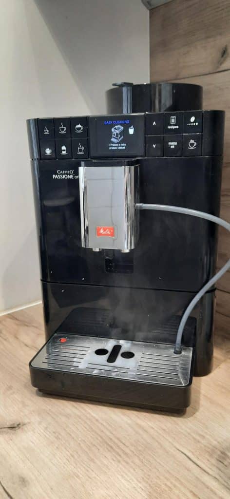 Automatyczny ekspres do kawy z systemem mlecznym Melitta Caffeo Passione
