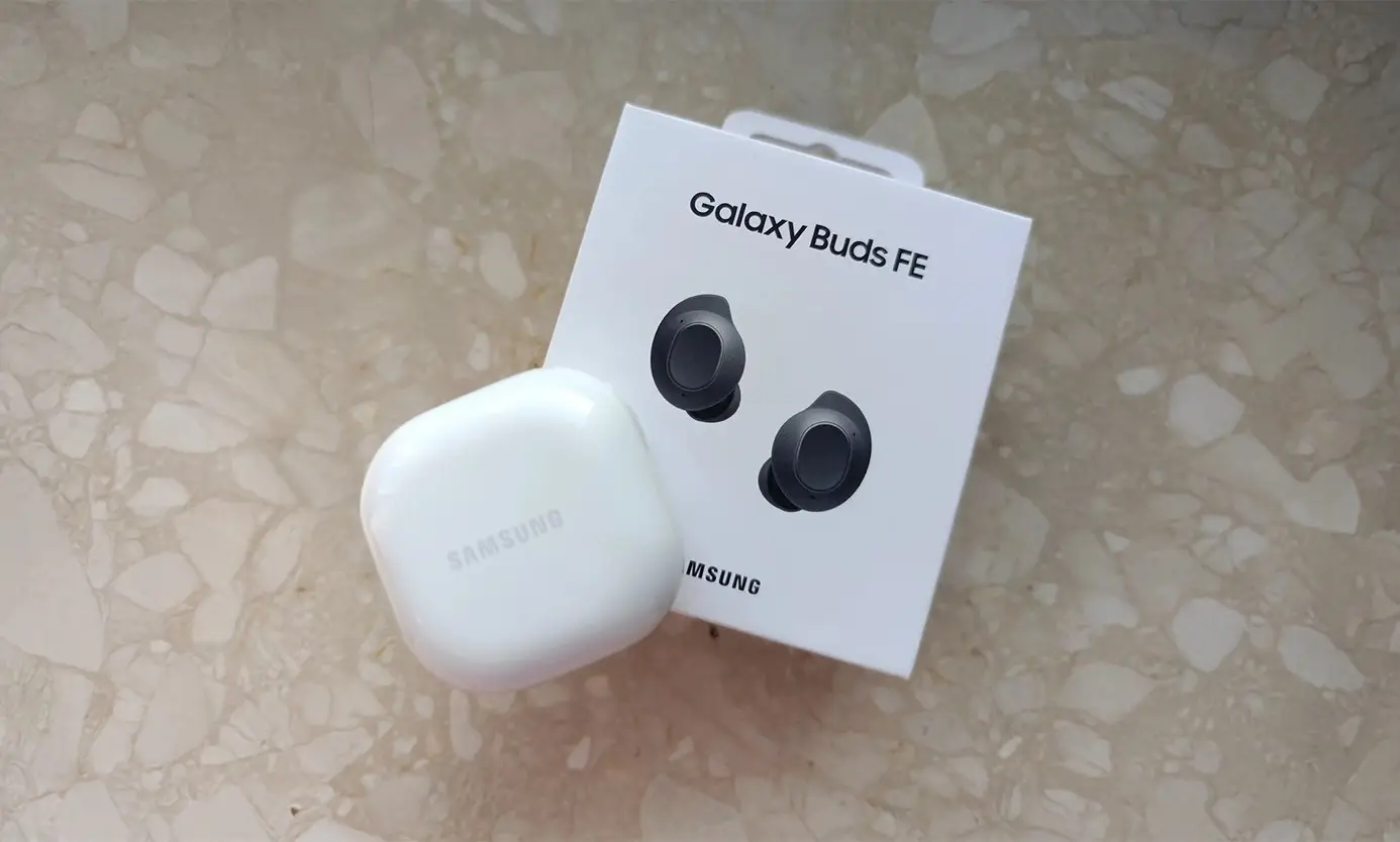 Test słuchawek Samsung Galaxy Buds FE-T-mobile-sprawdzono.pl
