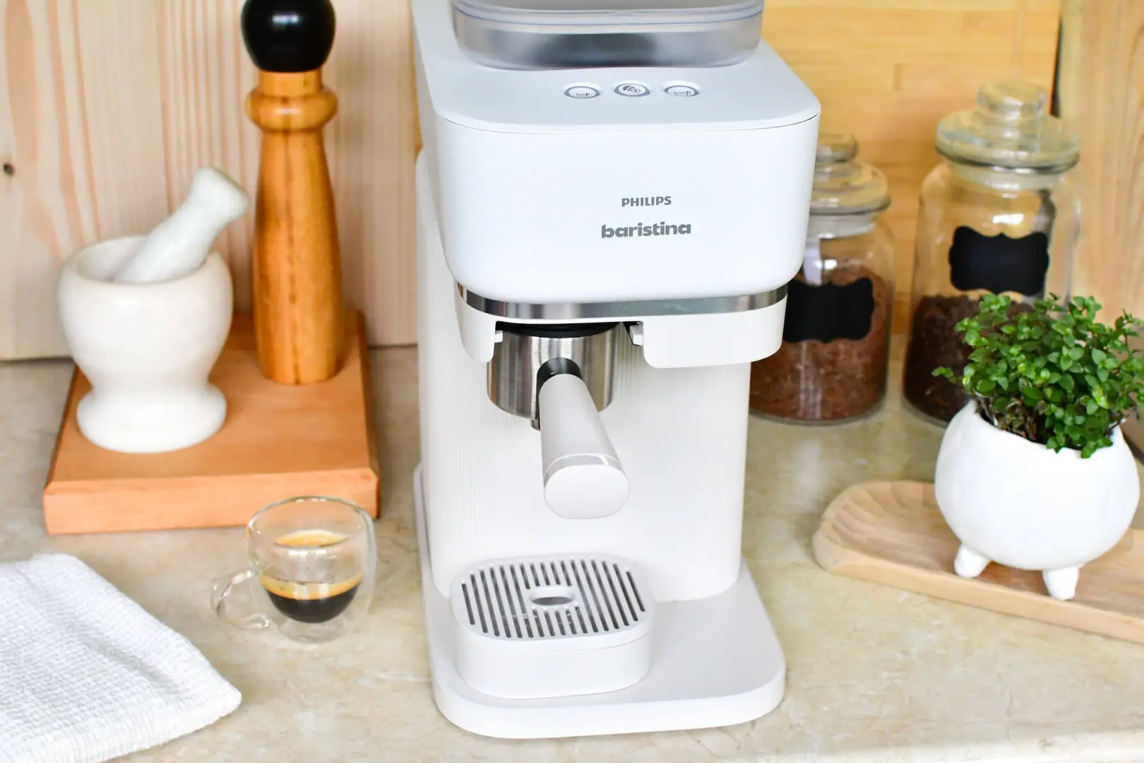 Philips Baristina ma kompaktowe wymiary