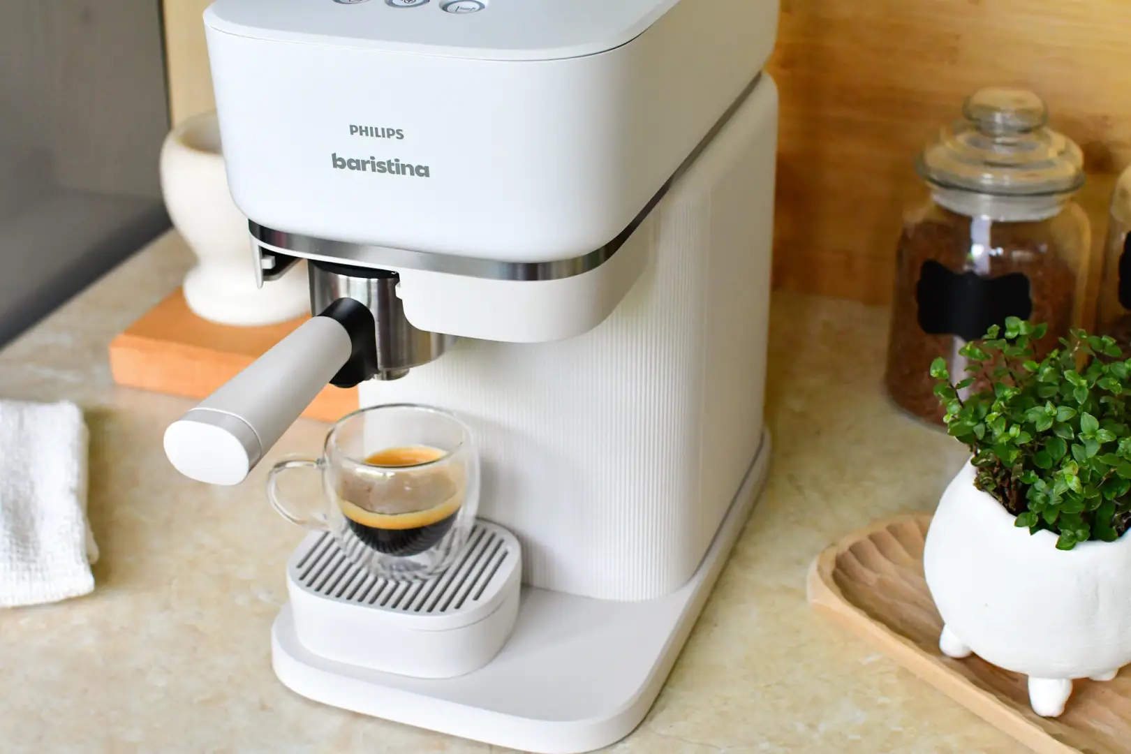 Philips Baristina wypada średnio w teście głośności