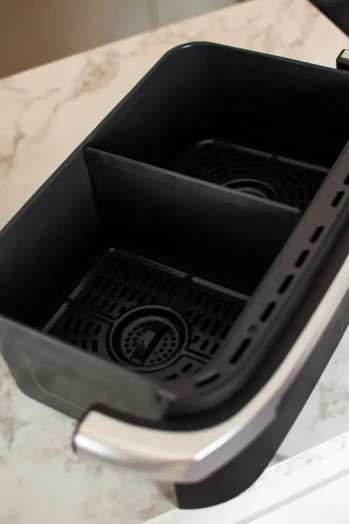 Podwójna komora w air fryer Ninja