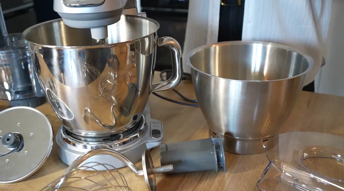 Dwie misy ze stali nierdzewnej w zestawie z robotem planetarnym Kenwood