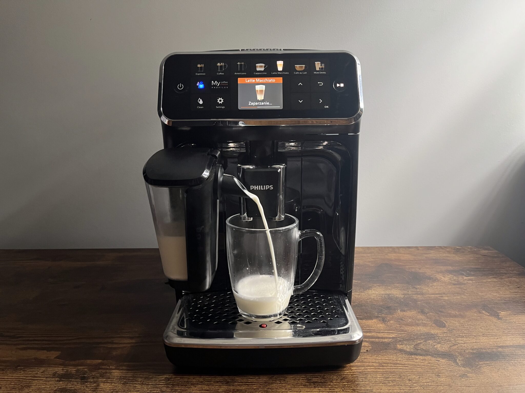 Philips LatteGo 5400 – czy warto kupić? Test i opinia